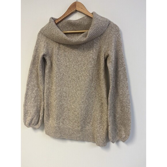 American Eagle Cozy Beige Oversized Cowl Neck Sweater Womens Small Cotton blend - Picture 2 of 8